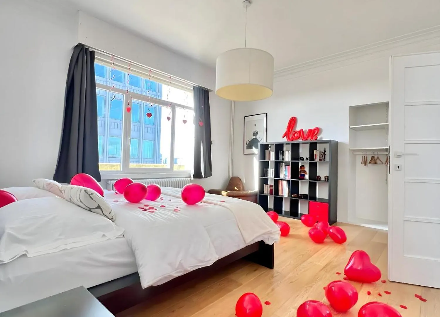 Apartment Lovely Loft In Panoramic View! Brussels